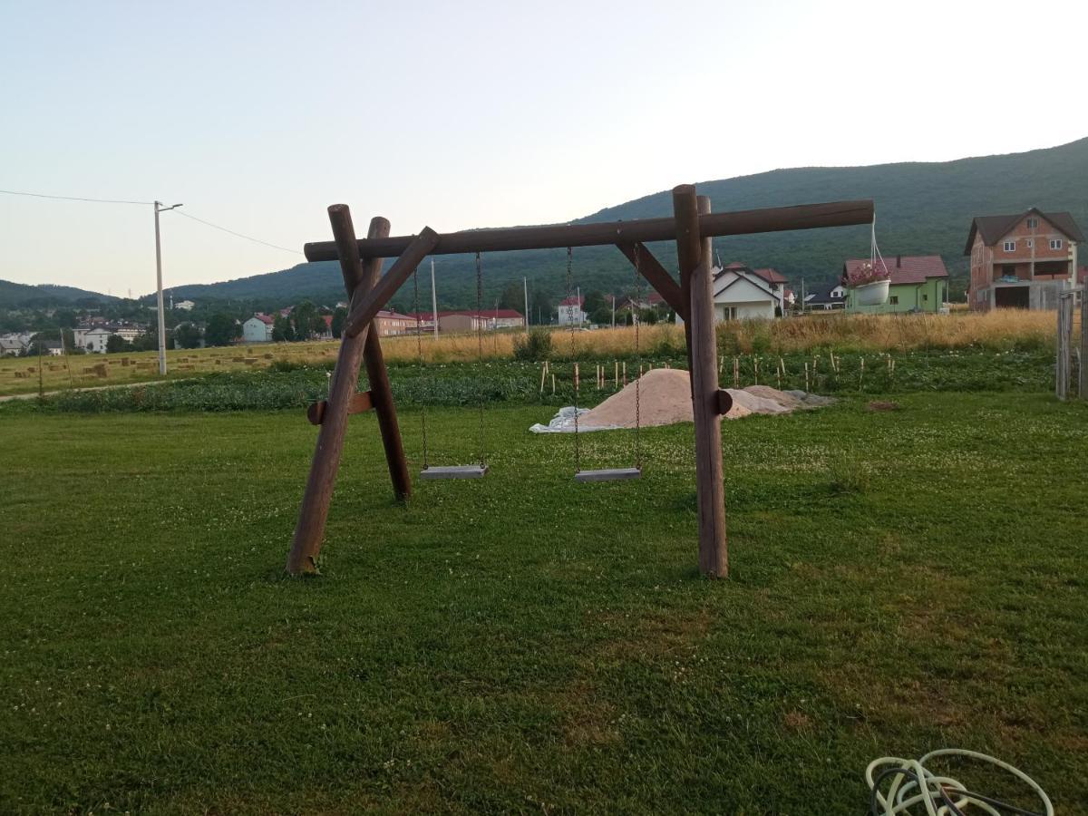 Appartamento Apartman Vidovic Korenica Esterno foto